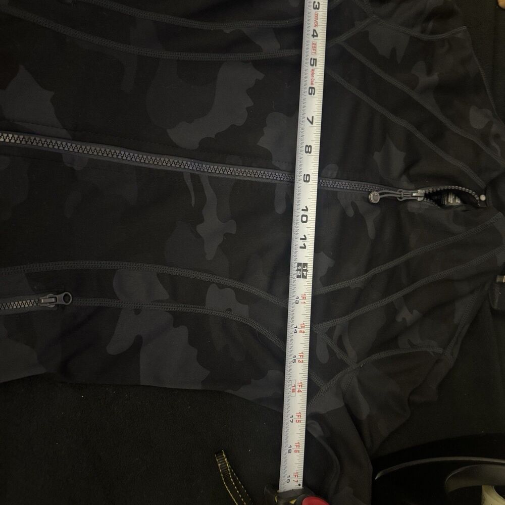 Yogalicious Lux Athletic Yoga Jacket Women's S Black Gray Camo Thumbholes Zip - Picture 8 of 8
